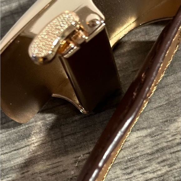 Belt Brown Leather Adjustable Belt - Picture 4 of 11